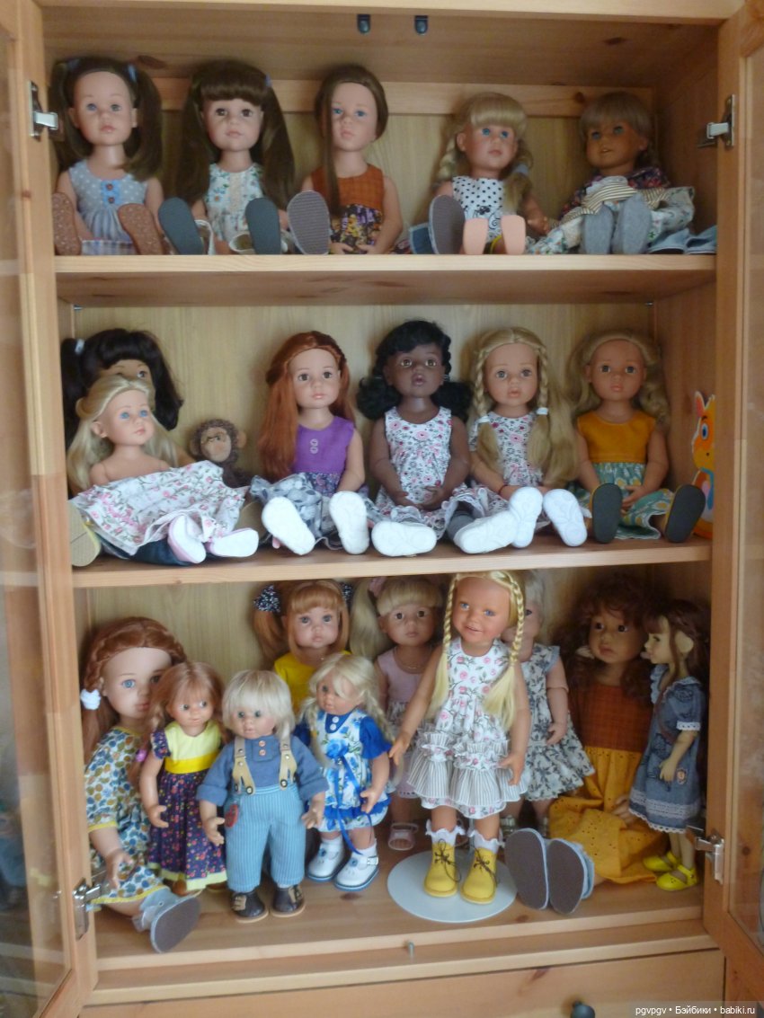 Кто-кто в этом шкафчике живет