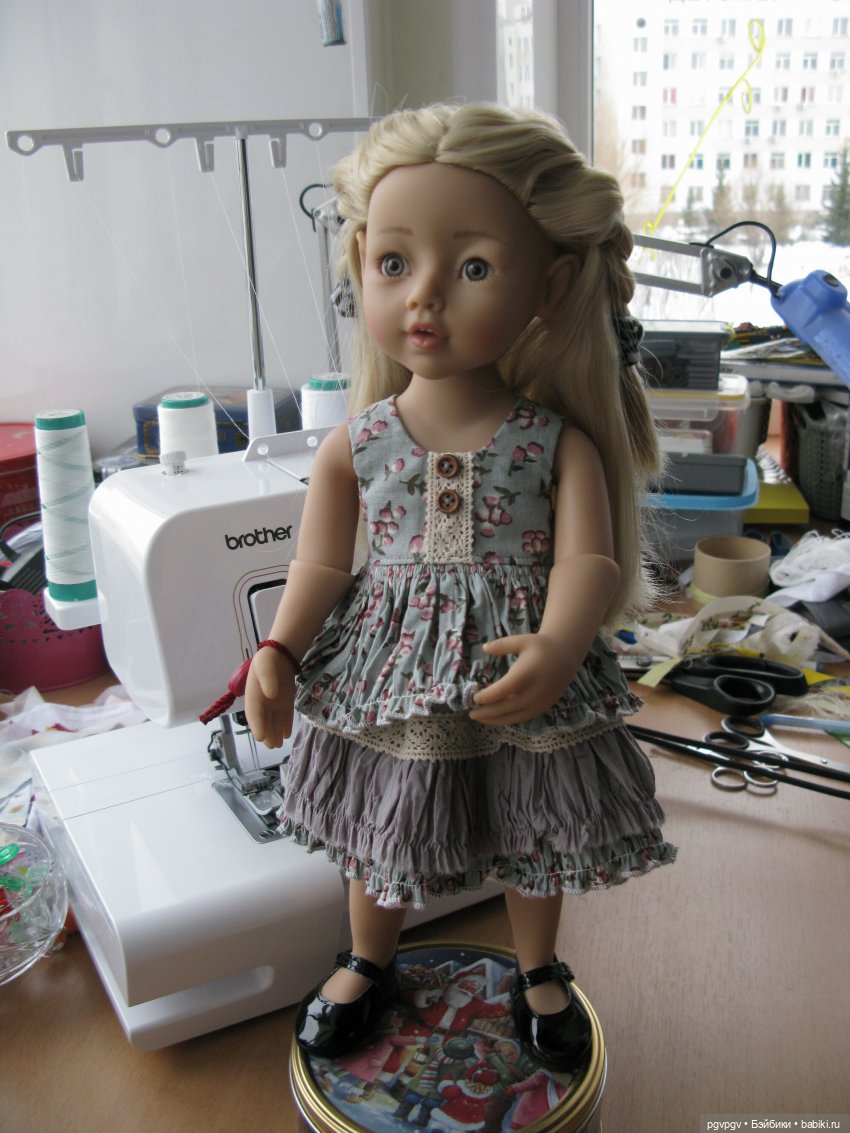 Платье для Зои — Одежда и обувь для кукол своими руками: фото (фото 2)