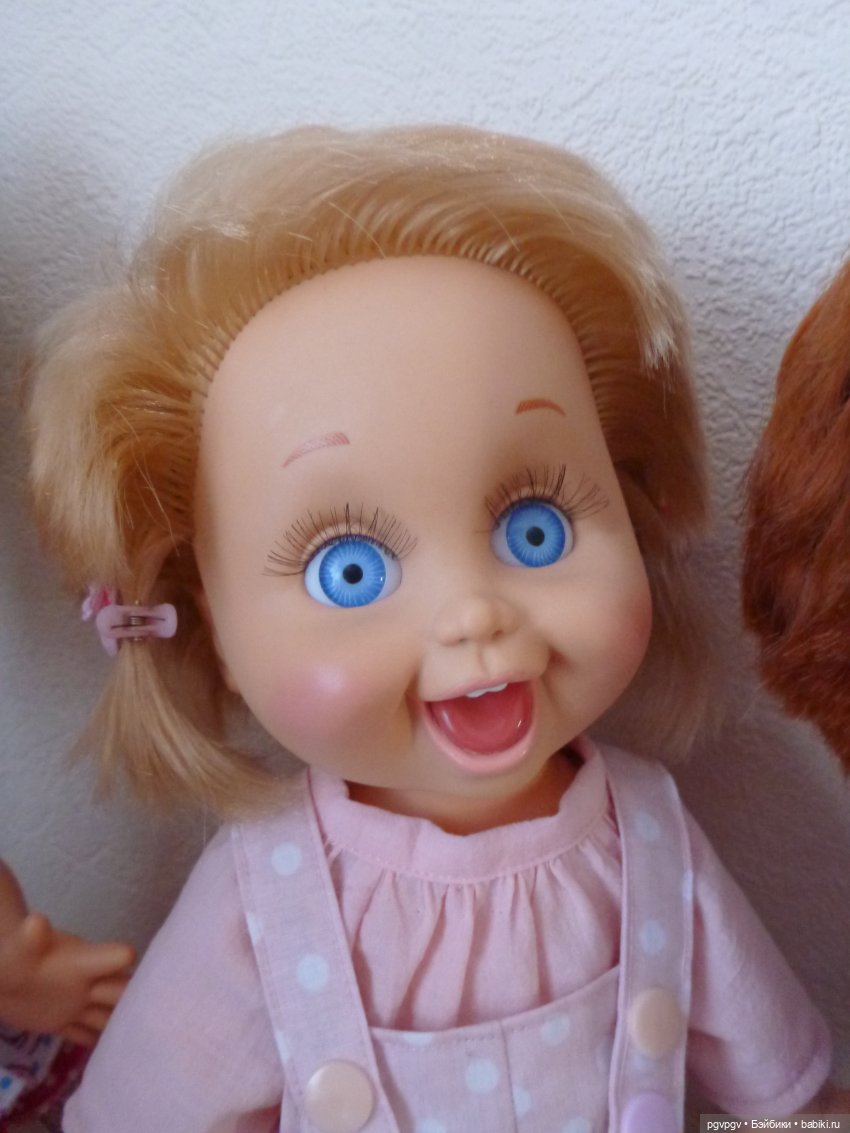 Фотоальбом — Коллекции игровых кукол (Playline): фото полок (фото 5)