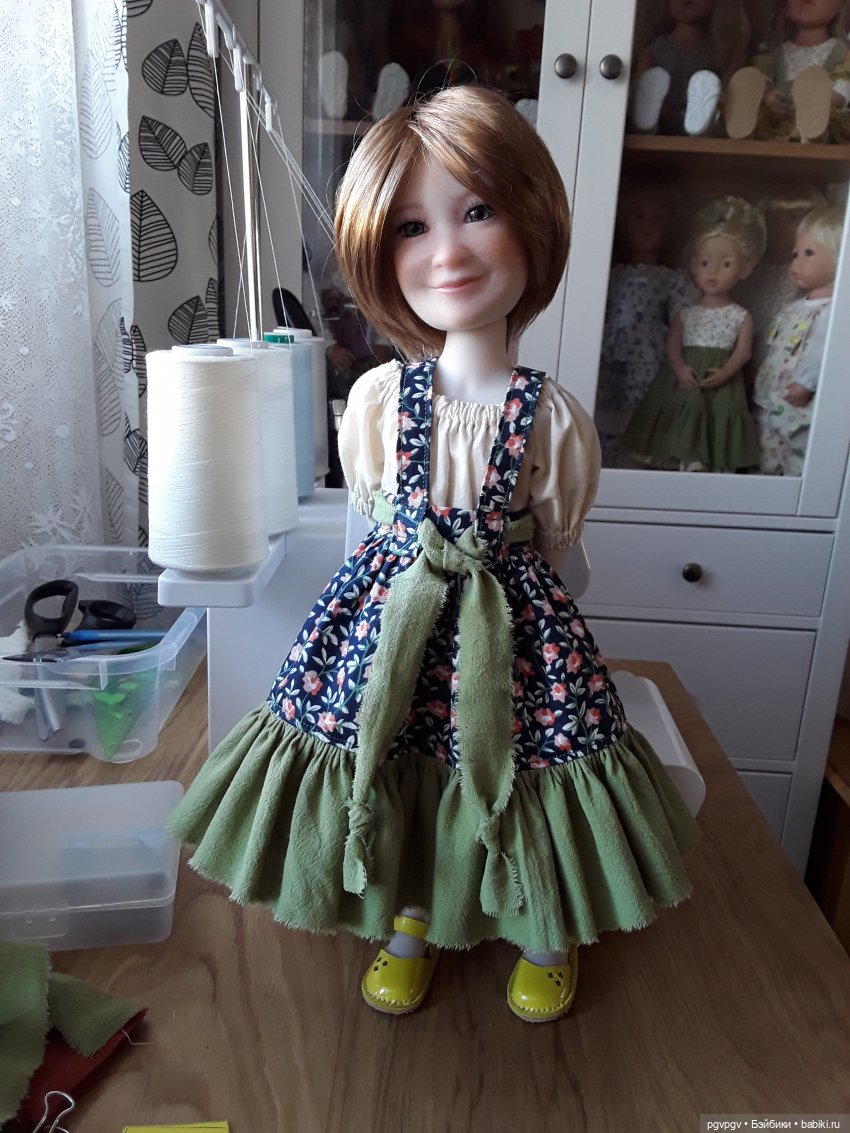 Загадочная Альма | Бэйбики Загадочная Альма — Куклы Ruby Red (Руби Ред) Fashion Friends: Siblies (фото 7)