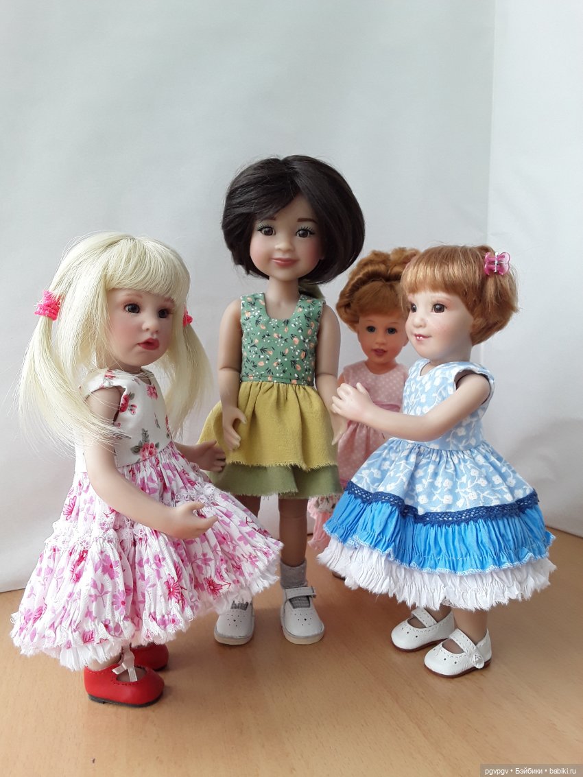 Мелкие набежали — Одежда и обувь для кукол своими руками: фото (фото 3)
