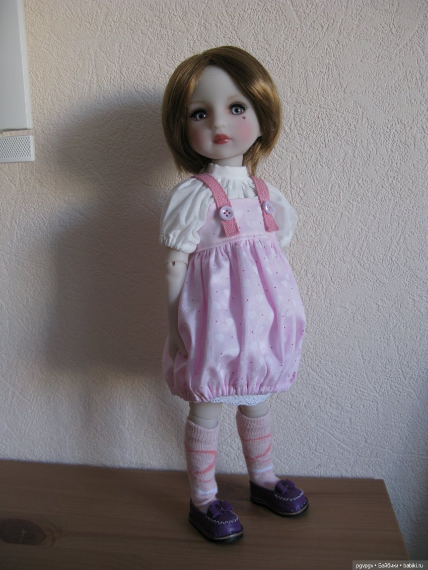 Увлекательные парики | Бэйбики Увлекательные парики — Куклы Ruby Red (Руби Ред) Fashion Friends: Siblies