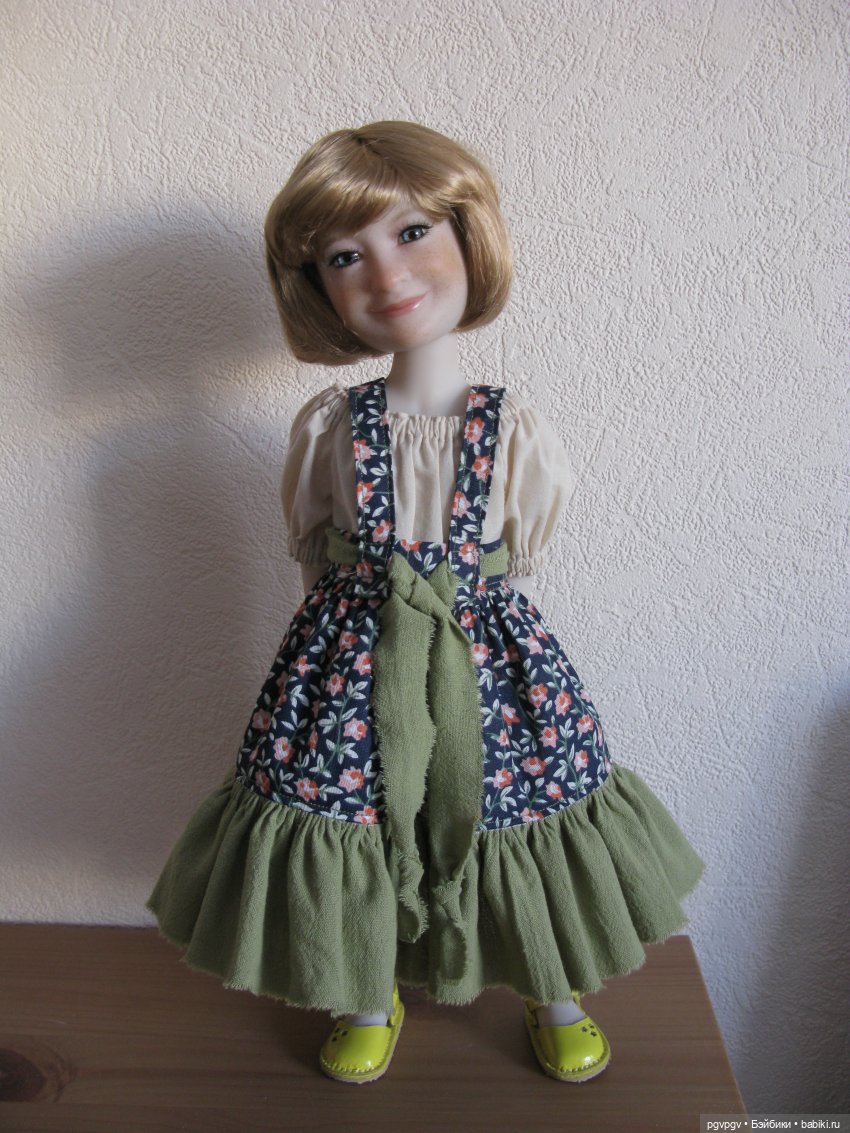 Увлекательные парики | Бэйбики Увлекательные парики — Куклы Ruby Red (Руби Ред) Fashion Friends: Siblies (фото 9)