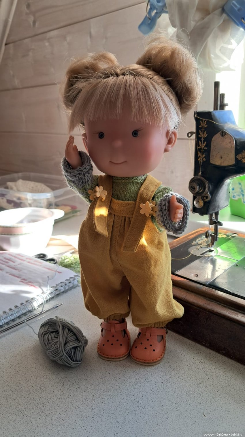 Дачная осень — Куклы Nines d'Onil (Нинес): Миа (Mia) (фото 6)
