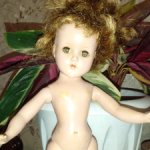 Винтажная кукла  от Мадам Александр ,доставка в цене.