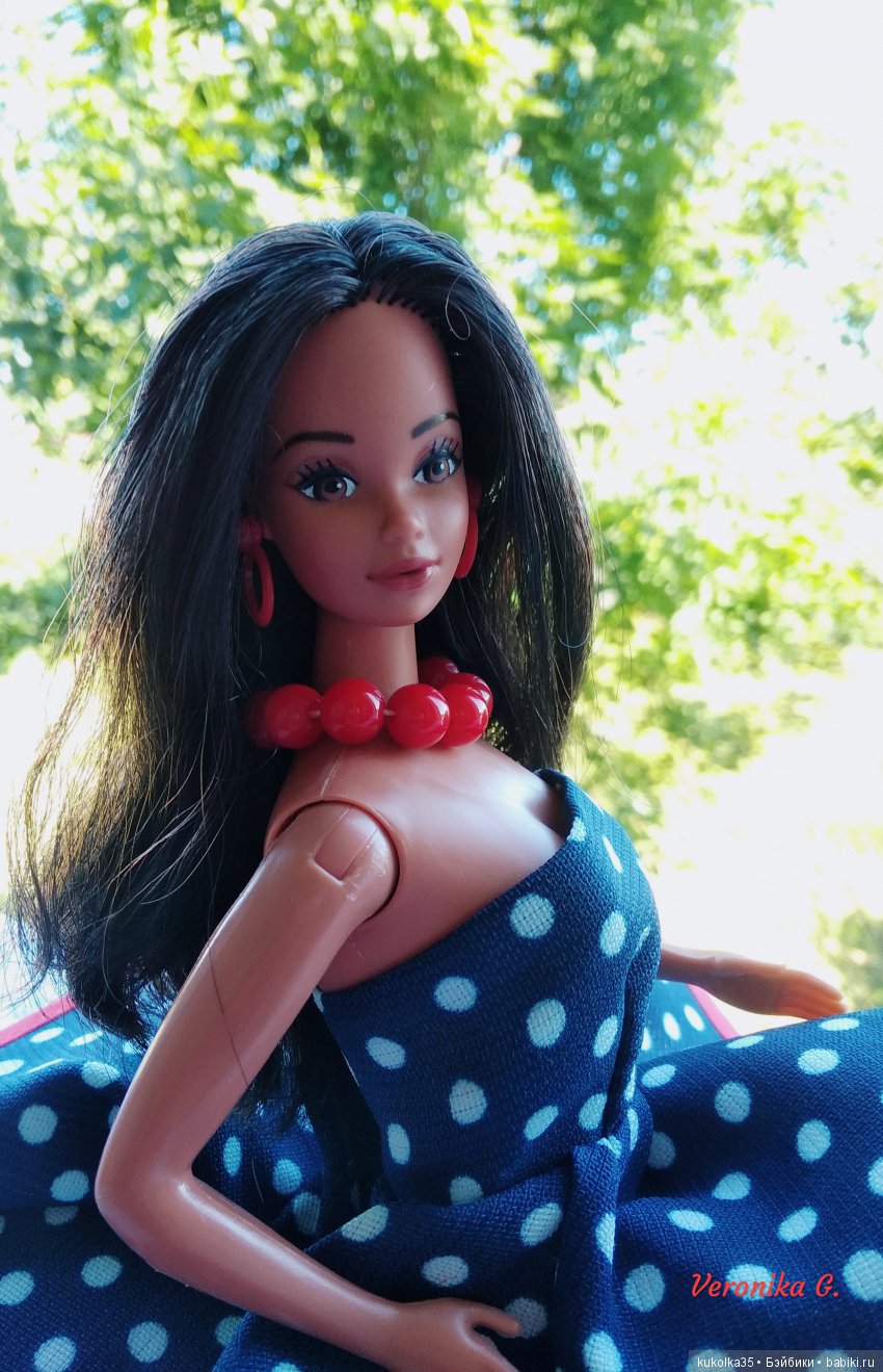 hispanic barbie 1979