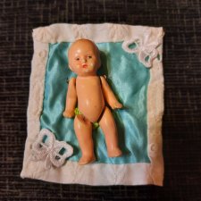 Новичок-малышок-с-ноготок