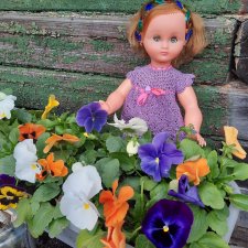 Милен тоже гуляет по саду🌸🍀🌞🌈🥰