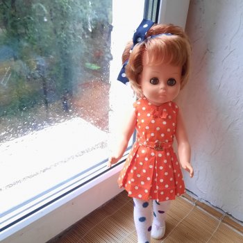 Одна из шестерняшек🥰🥰🙃🧡🤎💜❤💚💛