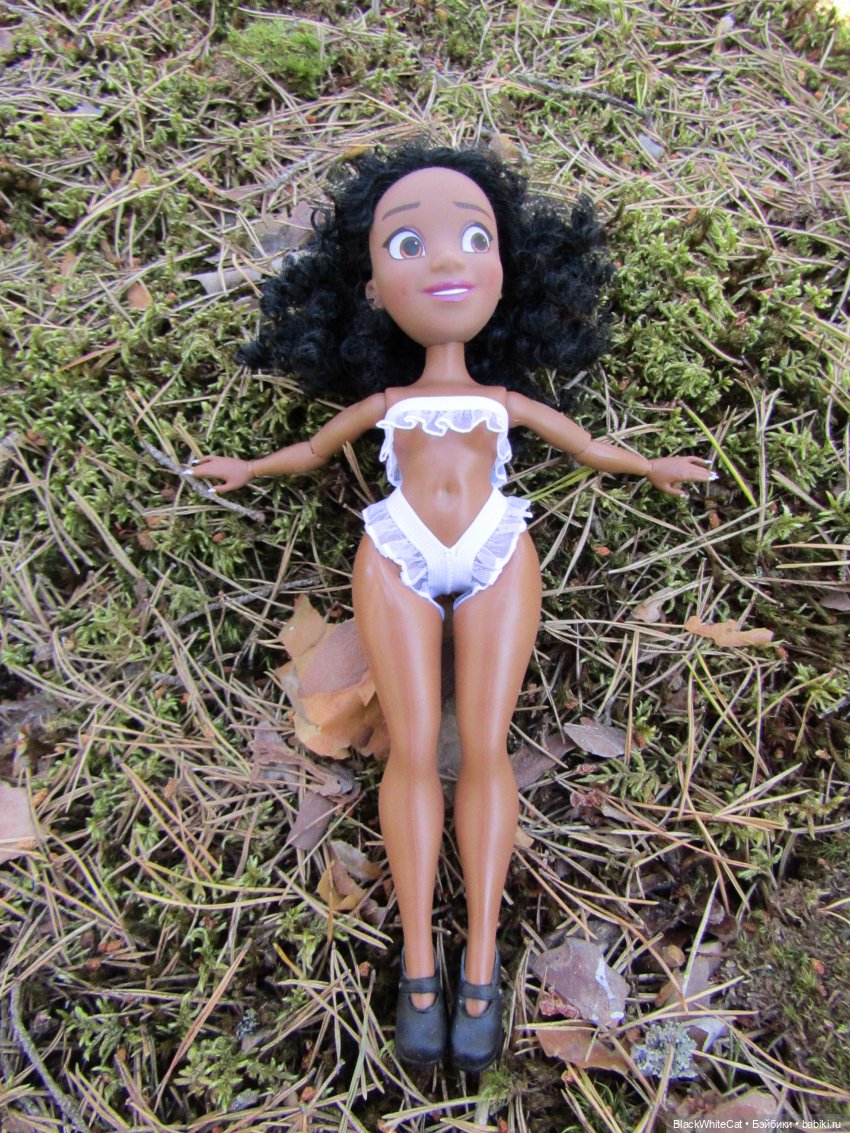 Гибрид Тианы от Hasbro и LOL OMG Miss Independent