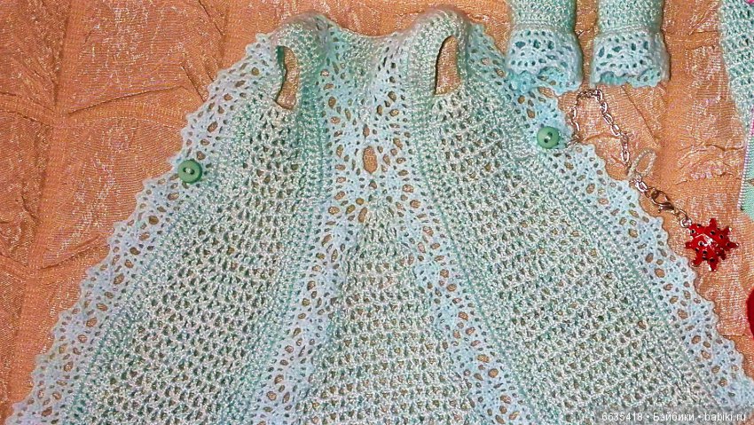 Как можно ввязать кружевные и гипюровые вставки в изделие