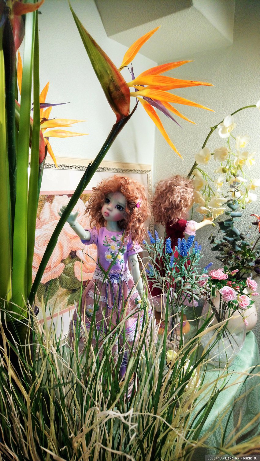 Увлекательная беседа двух девочек (фото 7)