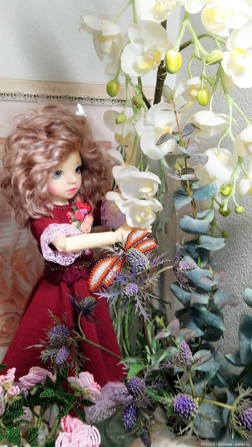 Увлекательная беседа двух девочек (фото 9)