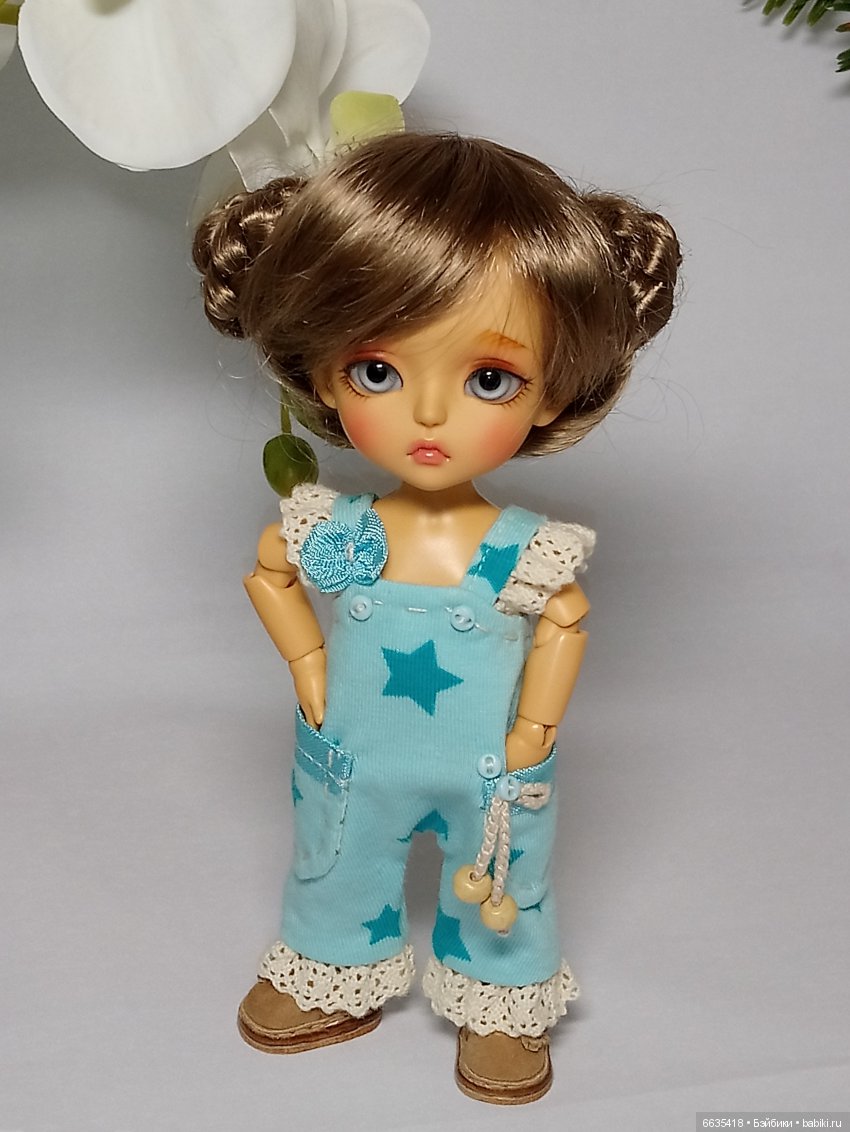 Комбинезончики для моих кукол (фото 10)