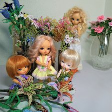 Скоро Праздник. Цветы, цветы, цветы