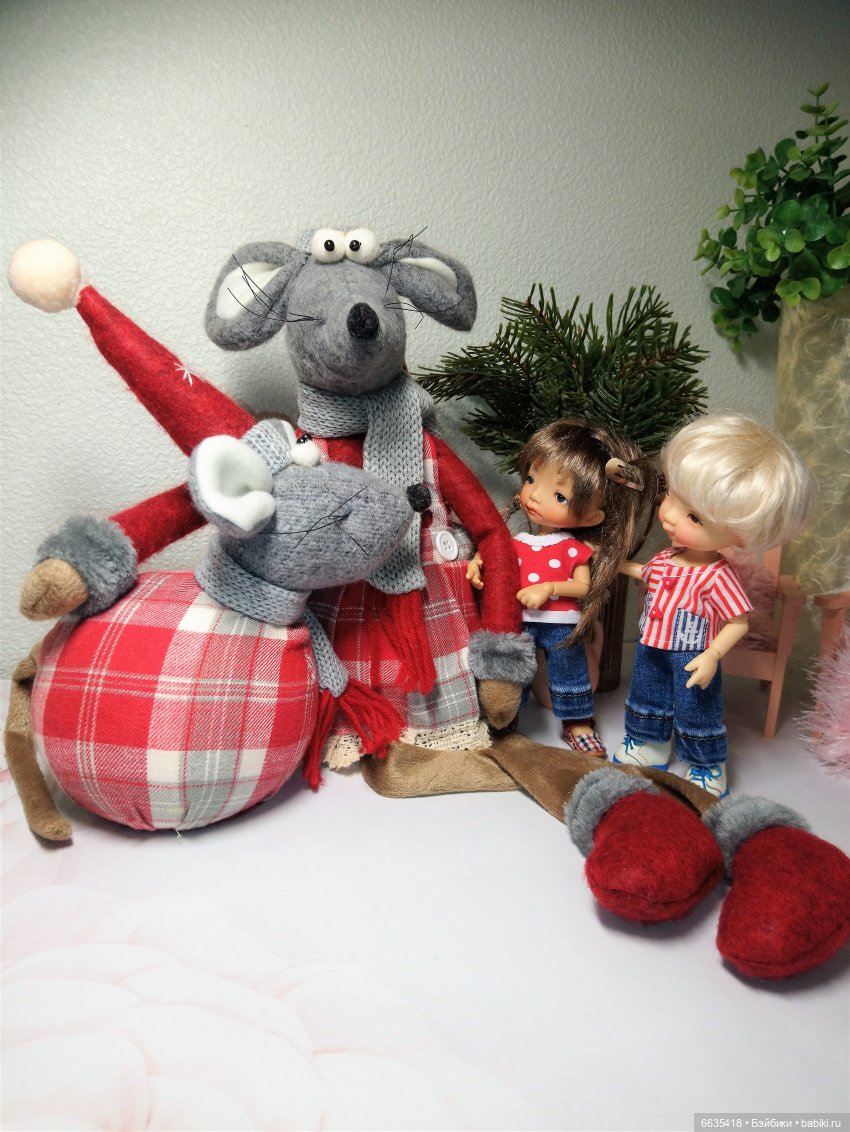 Сюжеты из жизни моих кукол: «СИМВОЛЫ ГОДА», часть 1 (фото 4)