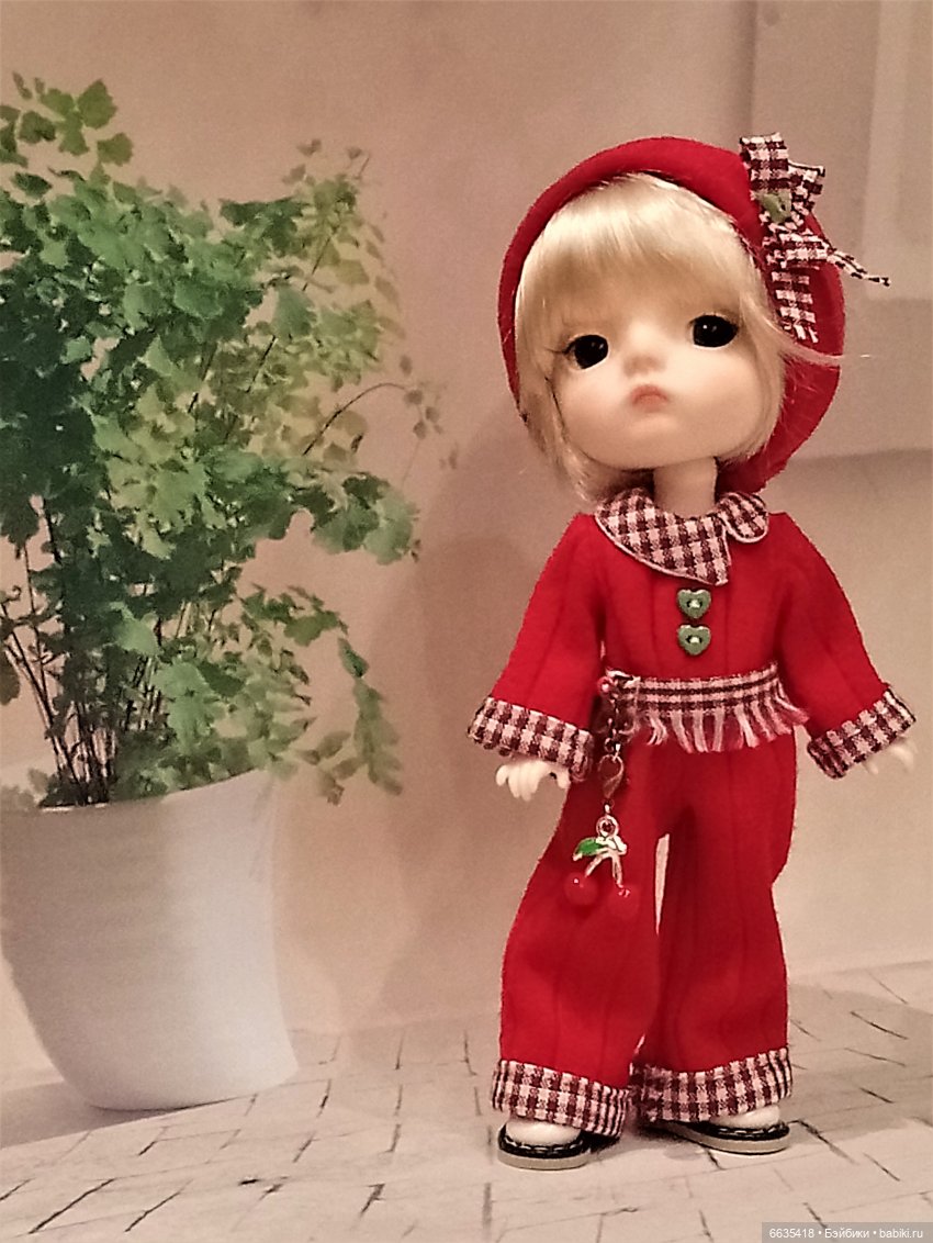 МК «Как сшить топ с воротничком для кукол XIAOMI MONST»