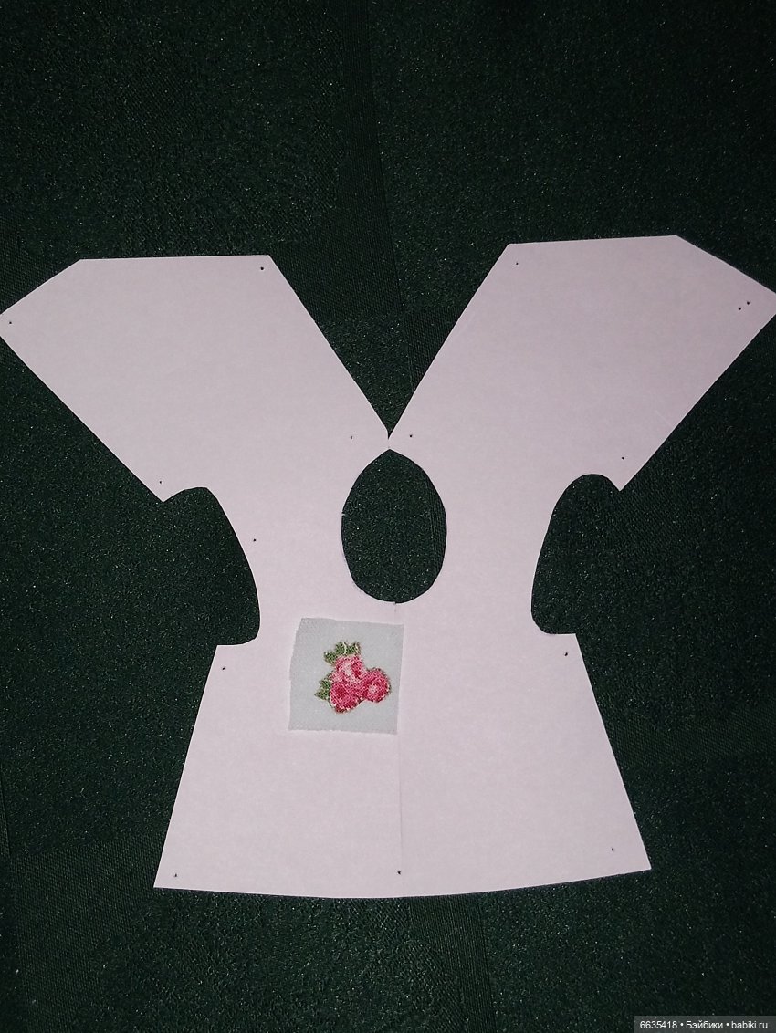 МК «Аппликация в одежде кукол»