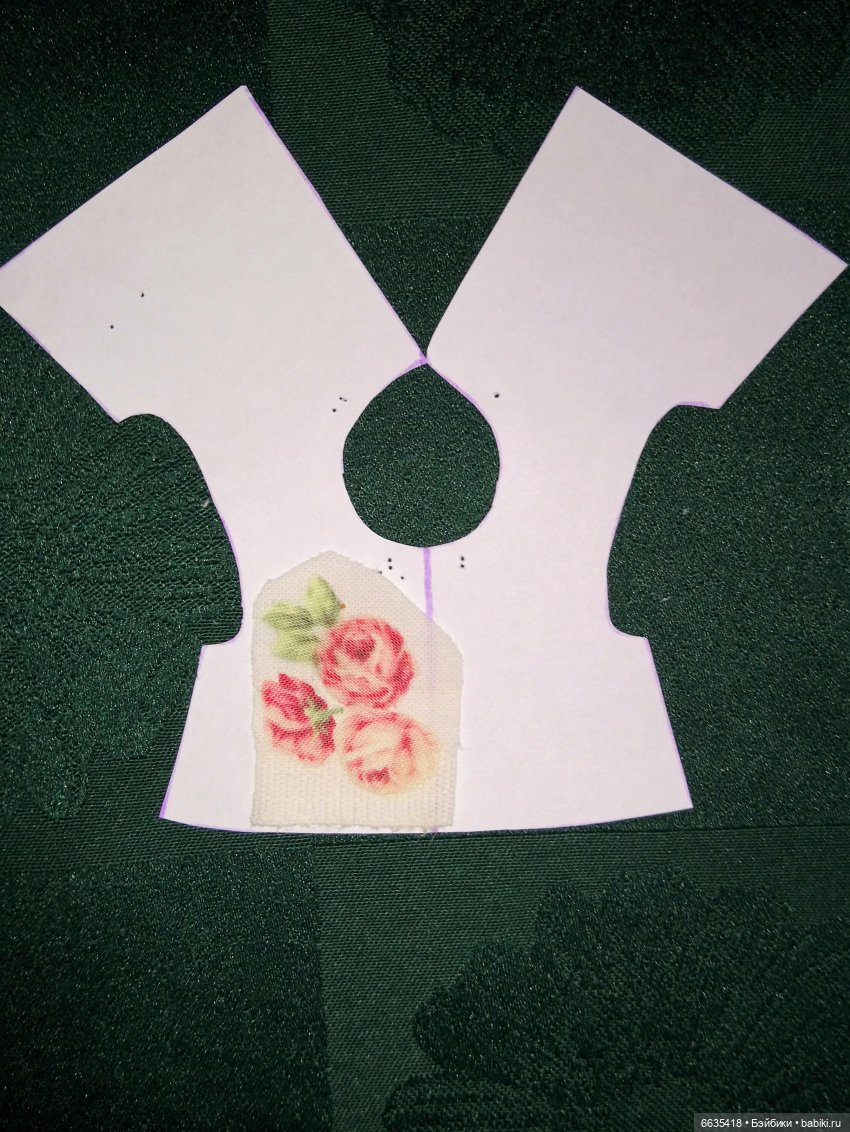 МК «Аппликация в одежде кукол»