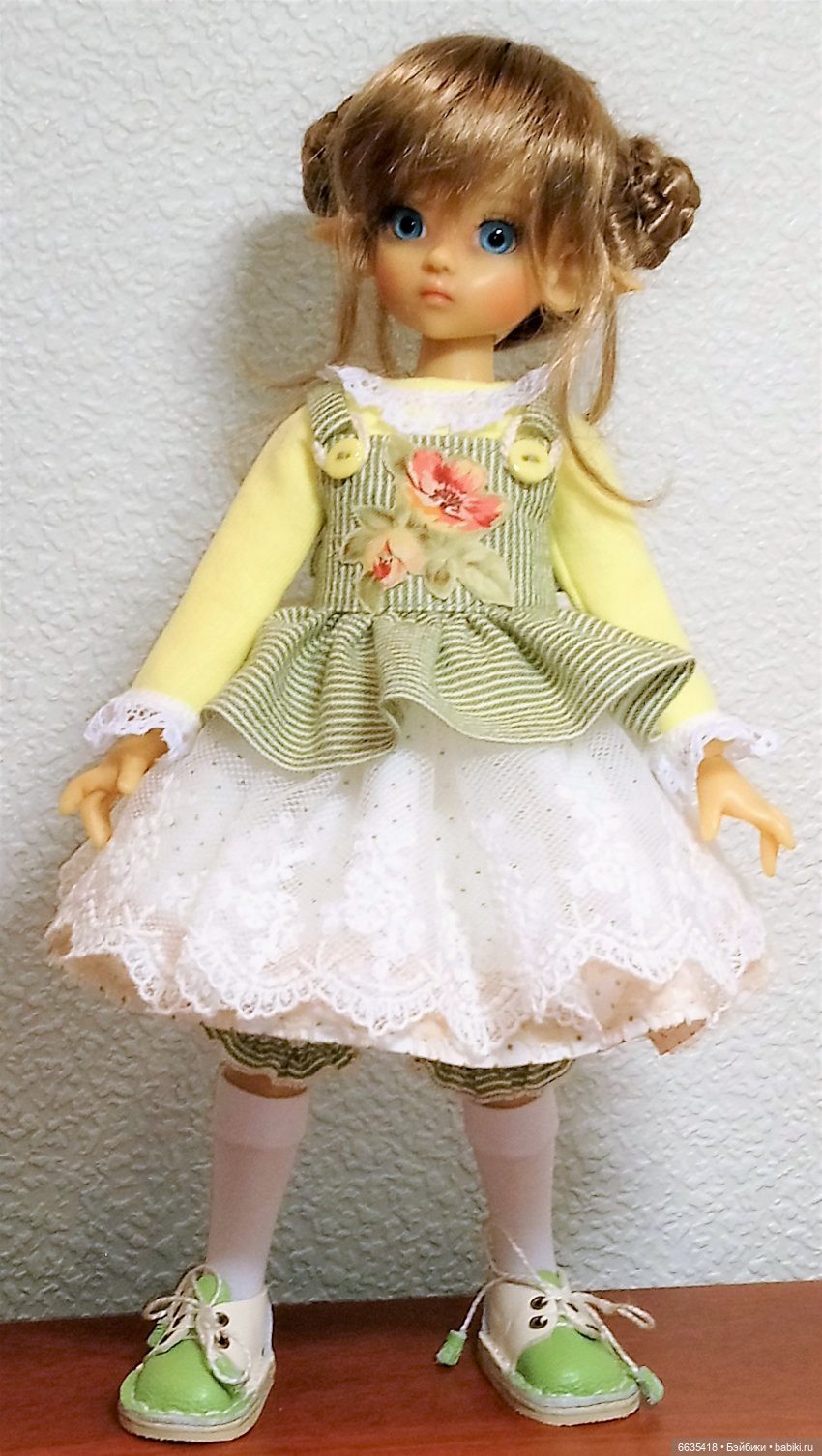 МК «Аппликация в одежде кукол»