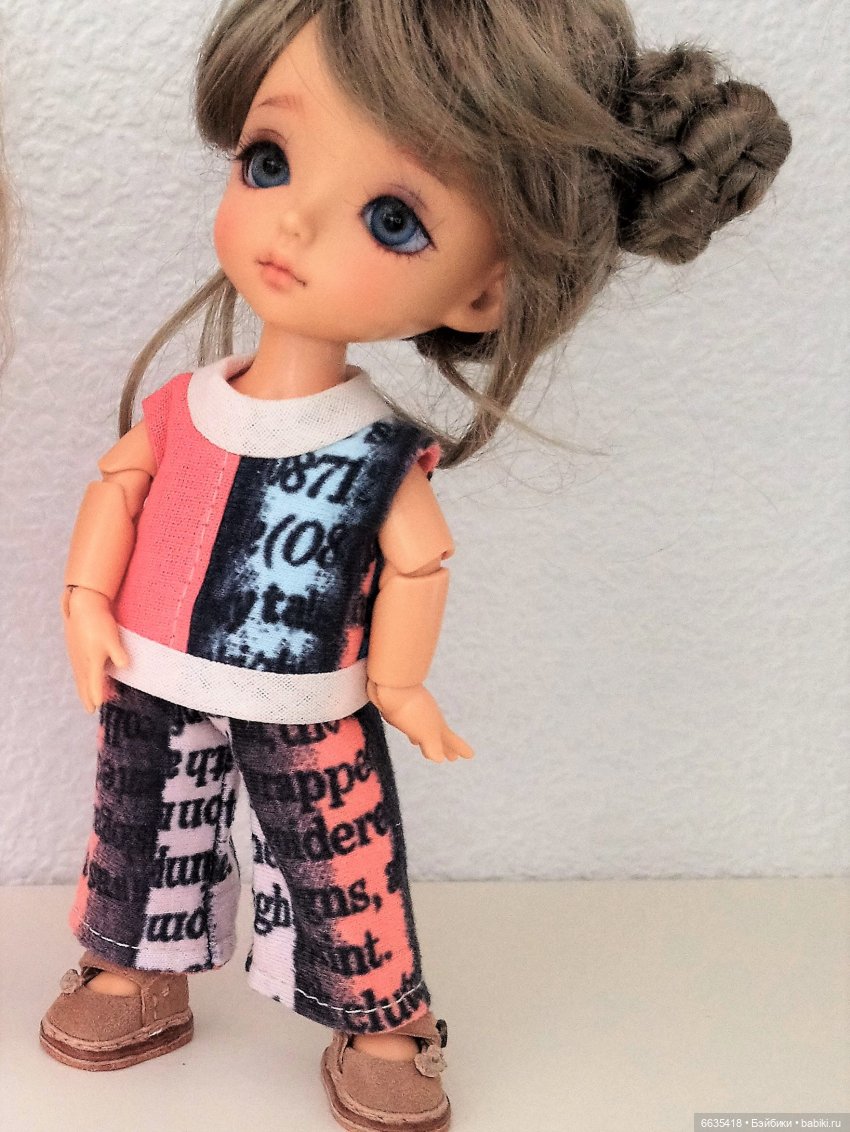 Достоинства однотонных тканей в кукольной одежде | Бэйбики Достоинства однотонных тканей в кукольной одежде