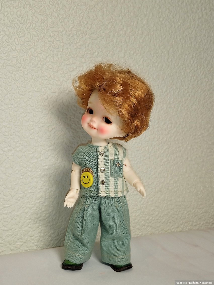 Достоинства однотонных тканей в кукольной одежде | Бэйбики Достоинства однотонных тканей в кукольной одежде