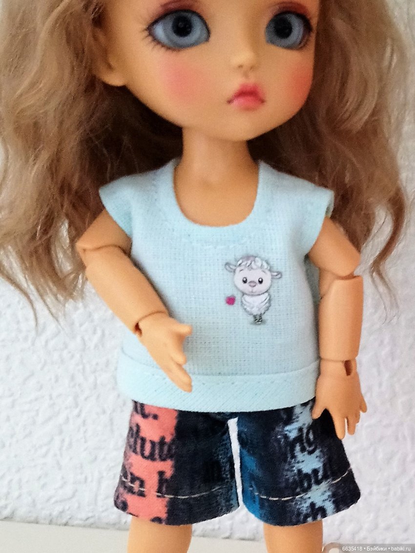 Достоинства однотонных тканей в кукольной одежде | Бэйбики Достоинства однотонных тканей в кукольной одежде (фото 3)