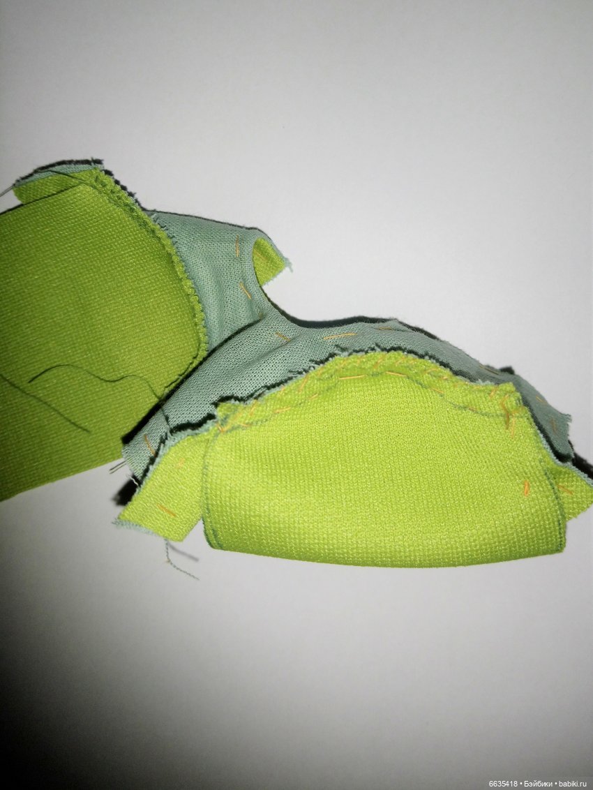 МК «Пошив комбинезона с рукавами, отрезного по талии и с застежкой на спинке для кукол XIAOMI MONST» (фото 10)