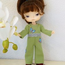 МК «Пошив комбинезона с рукавами, отрезного по талии и с застежкой на спинке для кукол XIAOMI MONST»