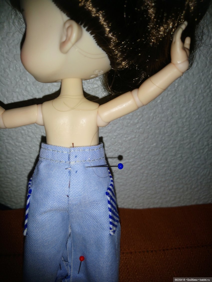 МК «Шьём облегающие брючки с поясом для кукол»