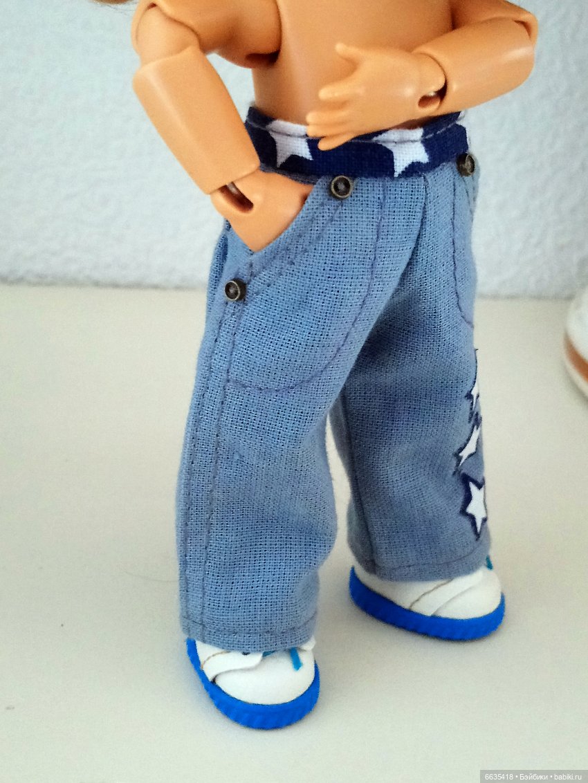 МК «Конструируем выкройку брючек с внутренними карманами - для кукол»
