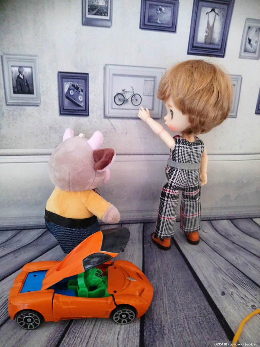 Первые игрушки… Первые знакомства… Первый друг…