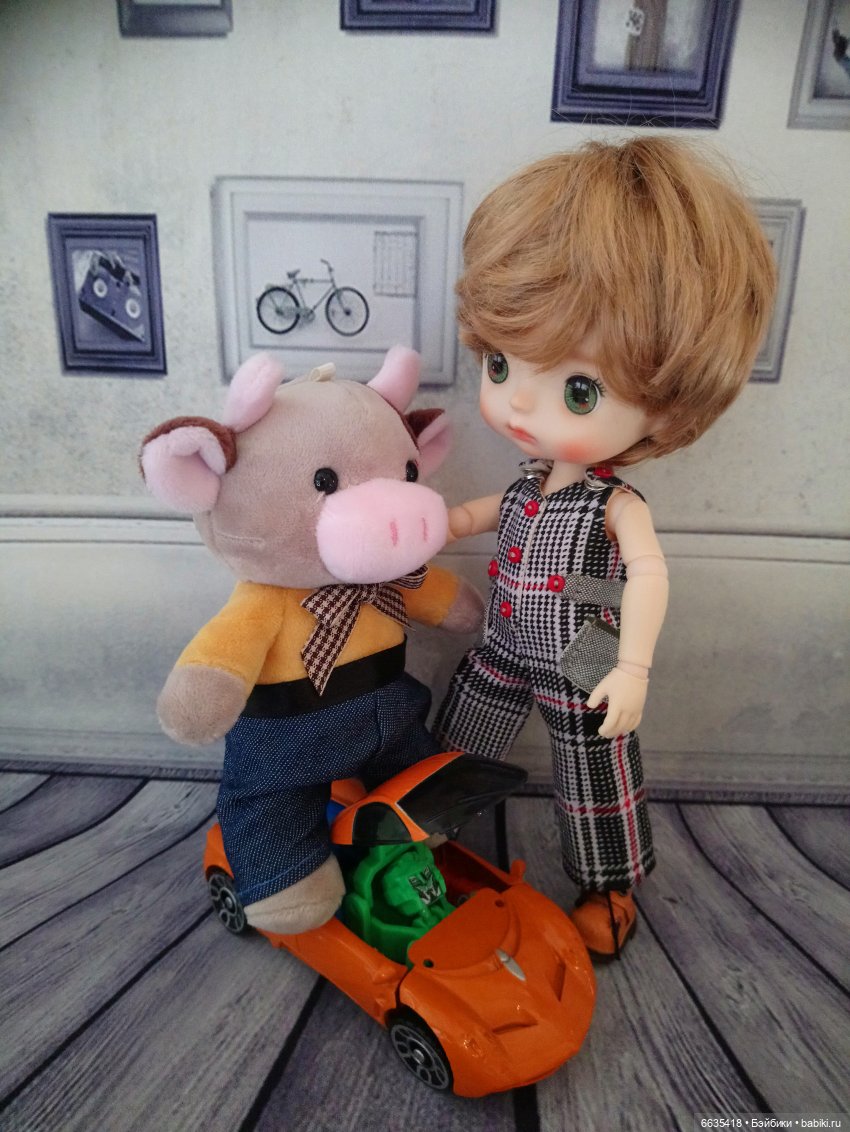 Первые игрушки… Первые знакомства… Первый друг…