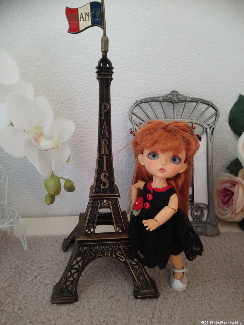 О чем могут беседовать девочки