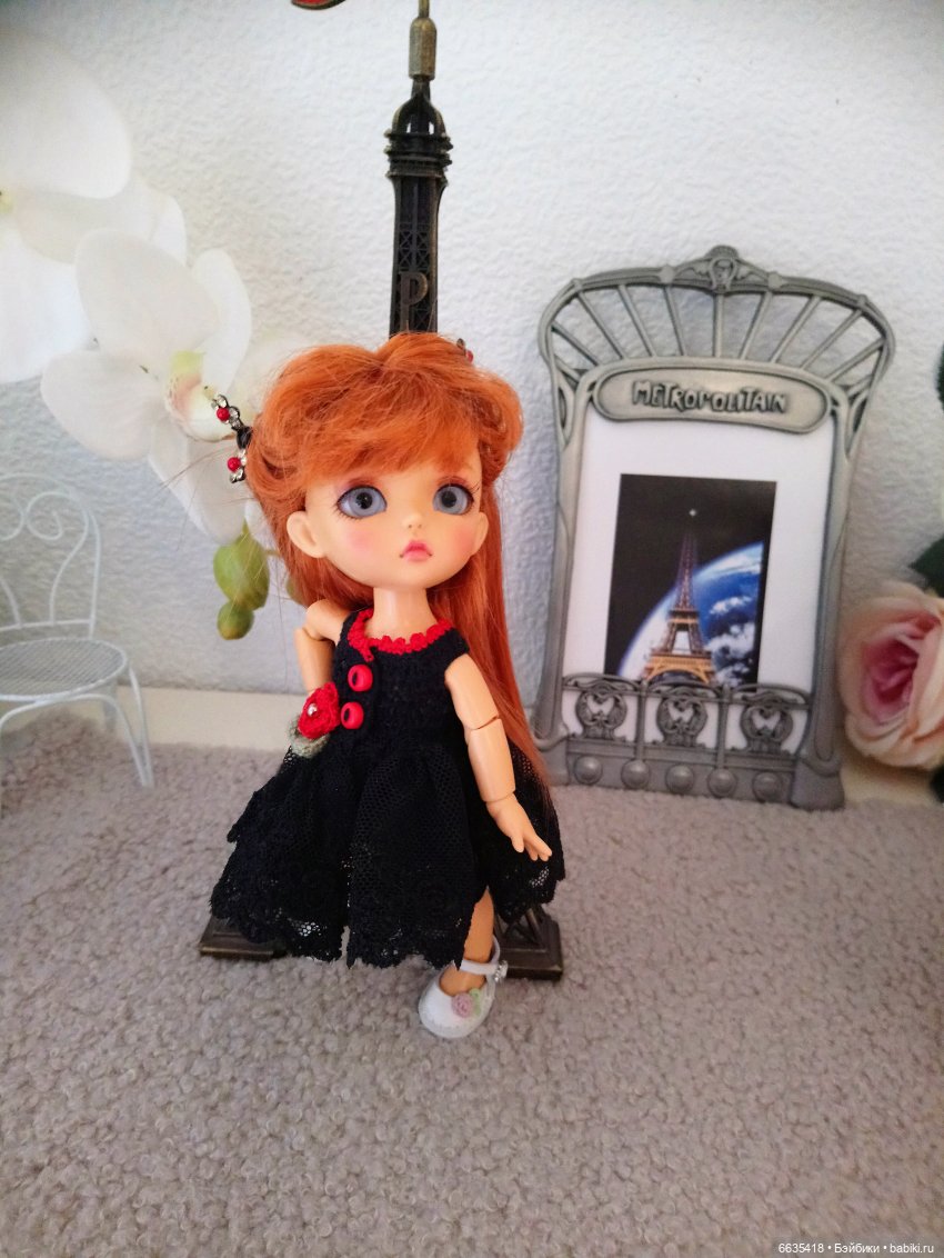 О чем могут беседовать девочки