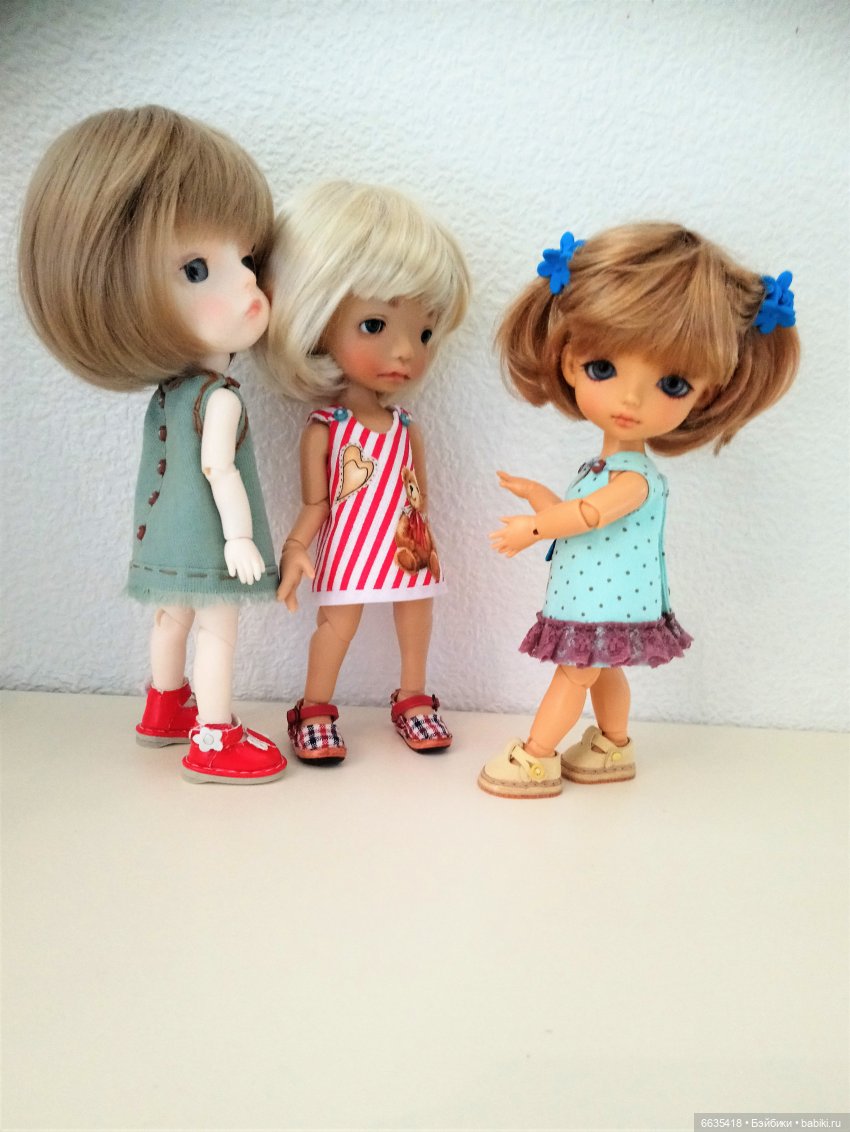 Цельнокроенные сарафанчики, сшитые по МК «Цельнокроенный сарафанчик для кукол или Как рождается выкройка»