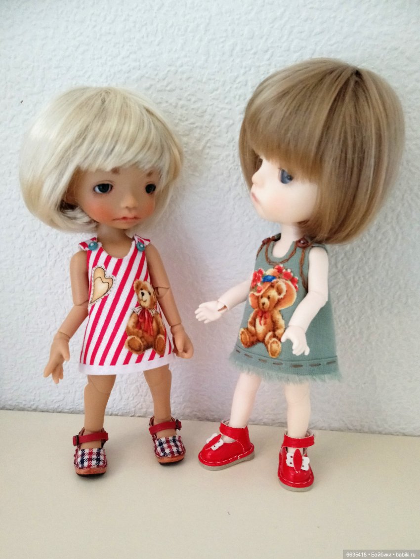 Цельнокроенные сарафанчики, сшитые по МК «Цельнокроенный сарафанчик для кукол или Как рождается выкройка»