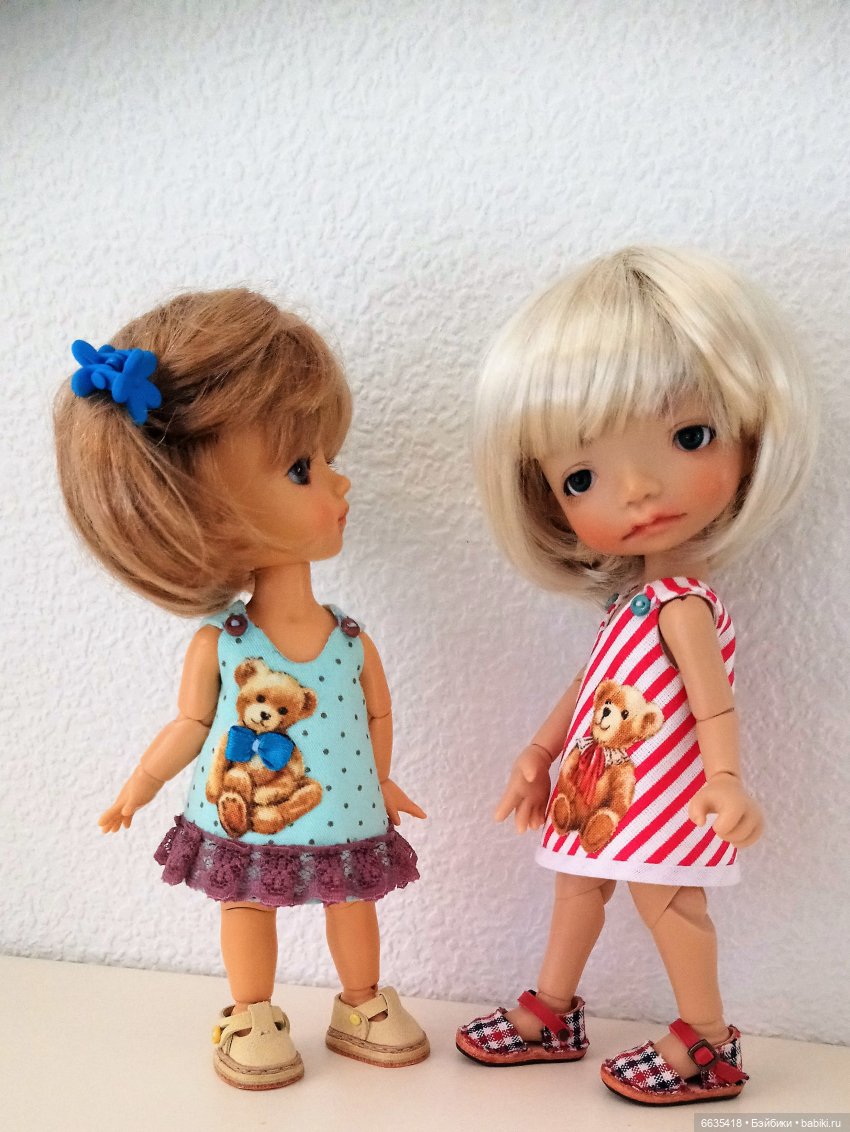 Цельнокроенные сарафанчики, сшитые по МК «Цельнокроенный сарафанчик для кукол или Как рождается выкройка»