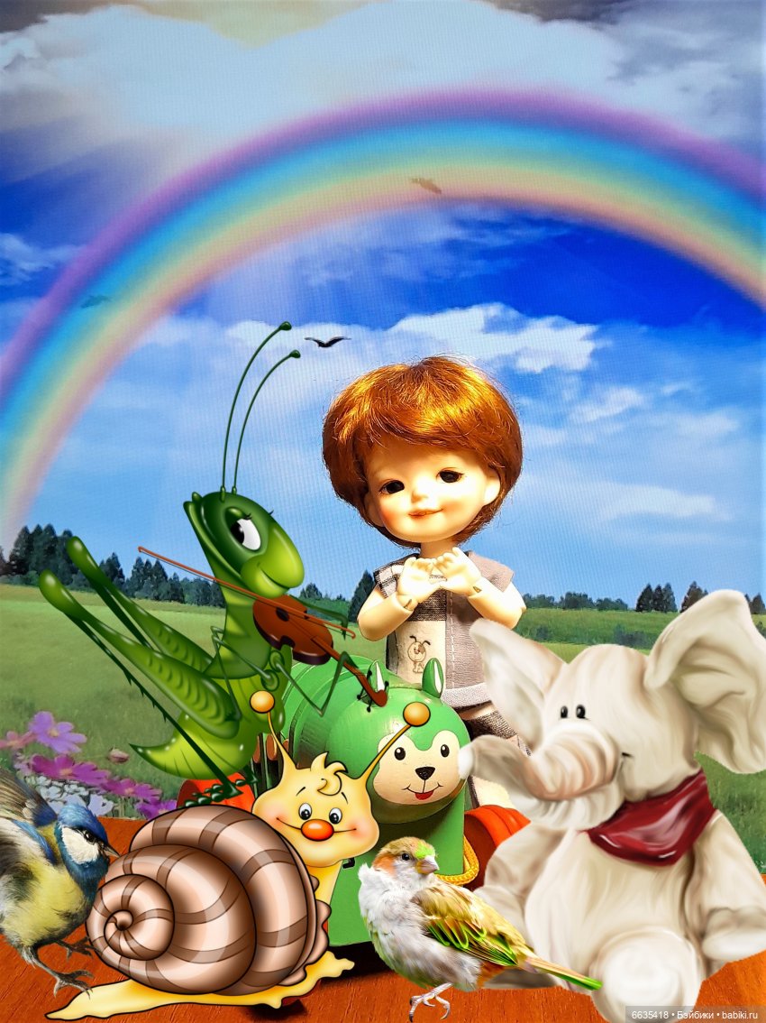 От улыбки хмурый день светлей