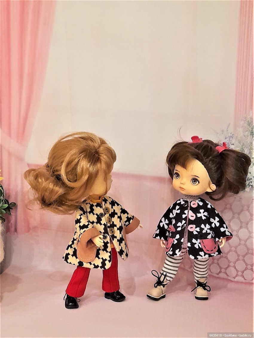 А в гардеробе ваших кукол есть пальто (фото 3)