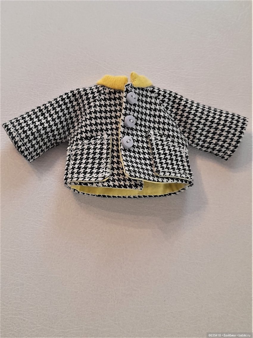 МК «Шьём облегченные курточки на подкладке для кукол Xiaomi Monst ростом 20 см»