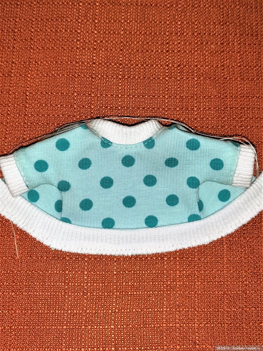 МК « Шьём свитшот для кукол Monst ростом 20 см»