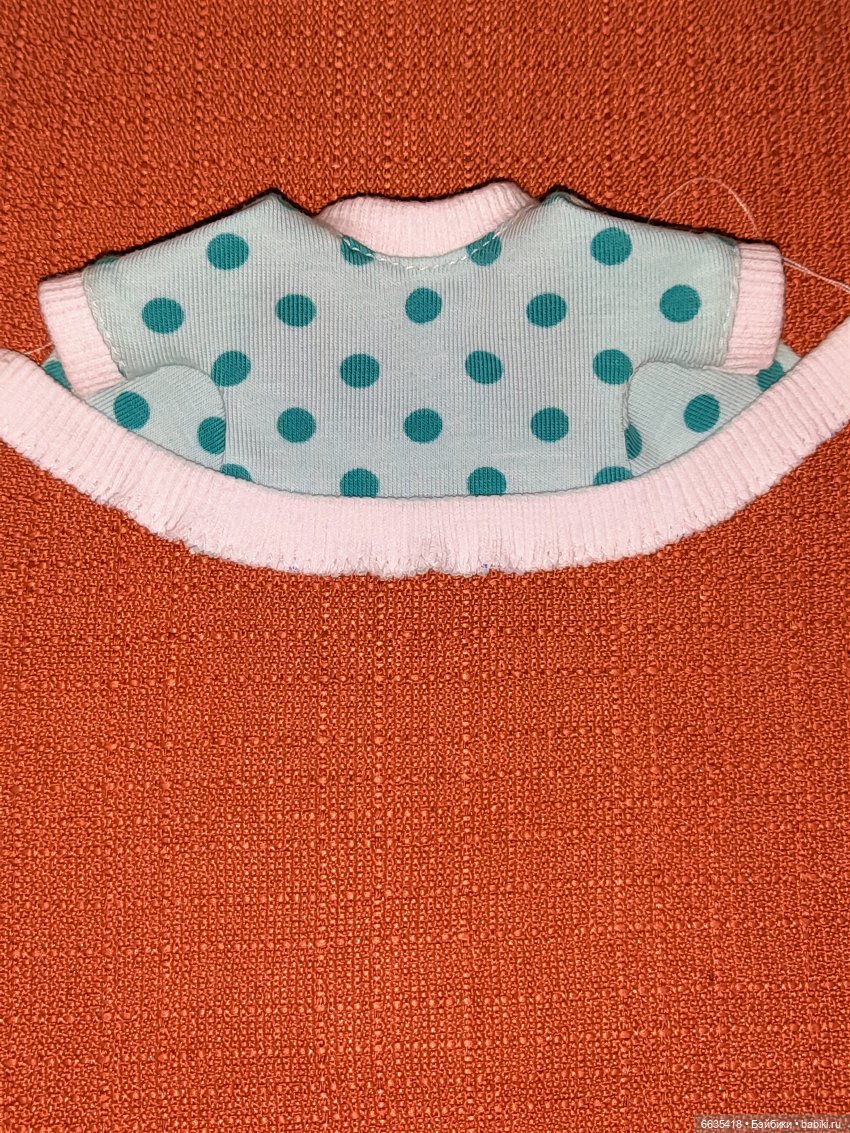 МК « Шьём свитшот для кукол Monst ростом 20 см»