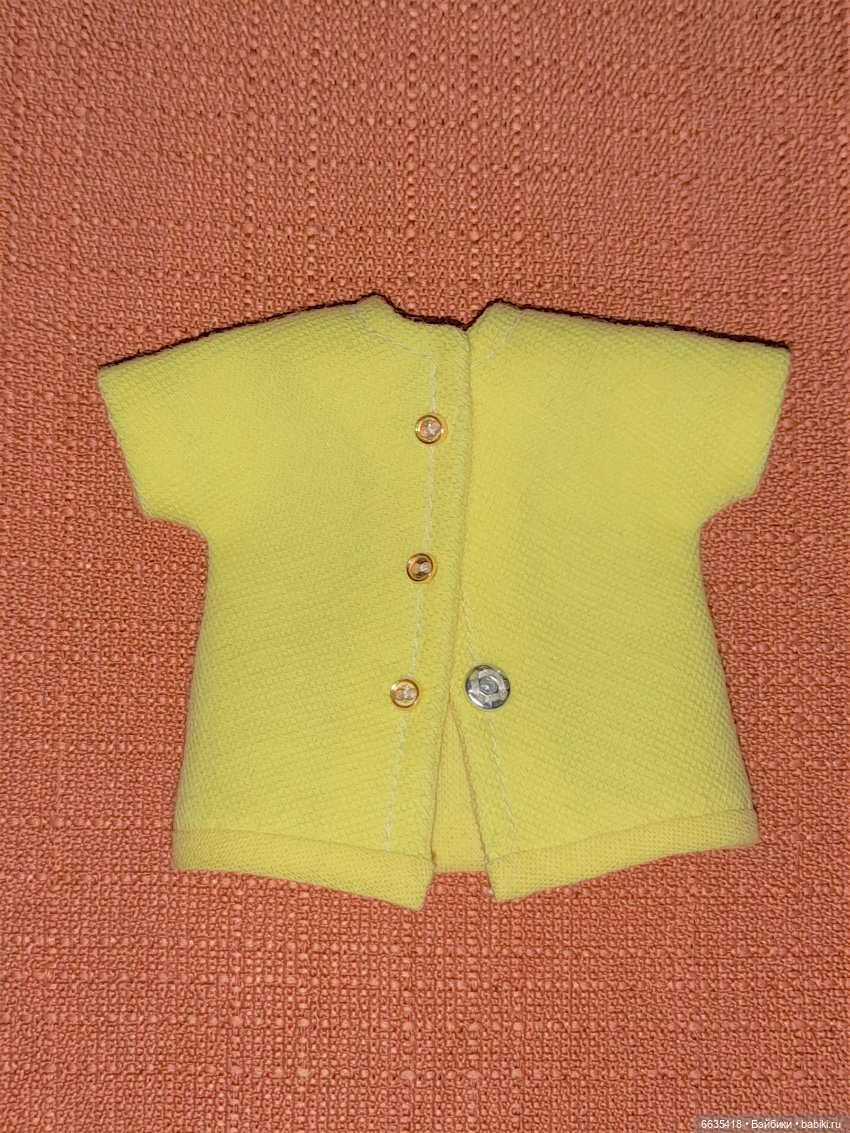 МК «Шьём топ с цельнокроеным рукавом и разрезом спереди»