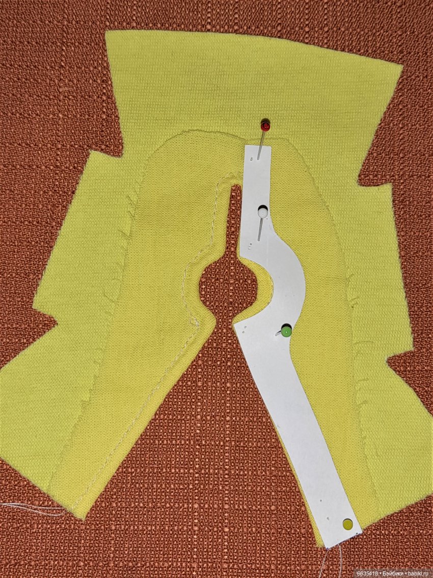 МК «Шьём топ с цельнокроеным рукавом и разрезом спереди»