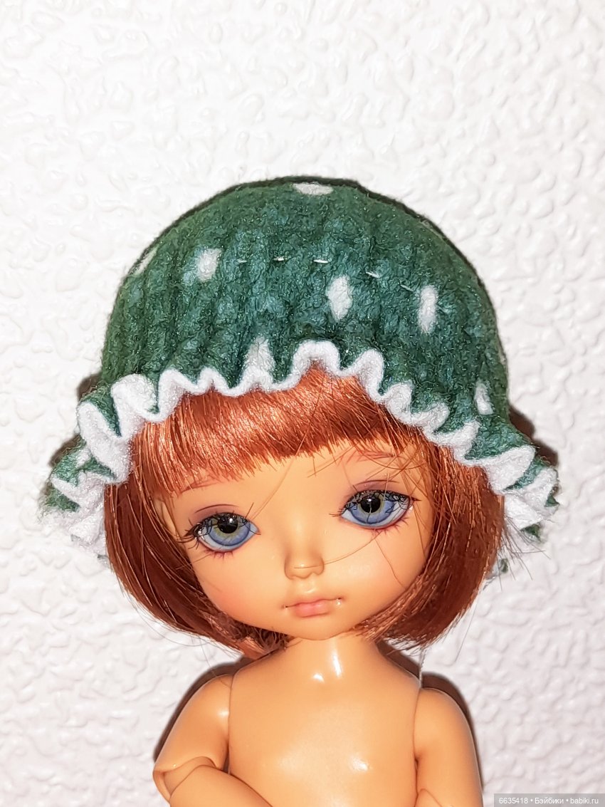 МК «Шляпка из фетра с неотрезными полями для кукол»