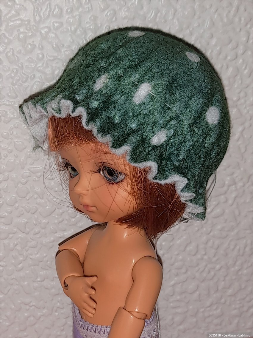 МК «Шляпка из фетра с неотрезными полями для кукол»