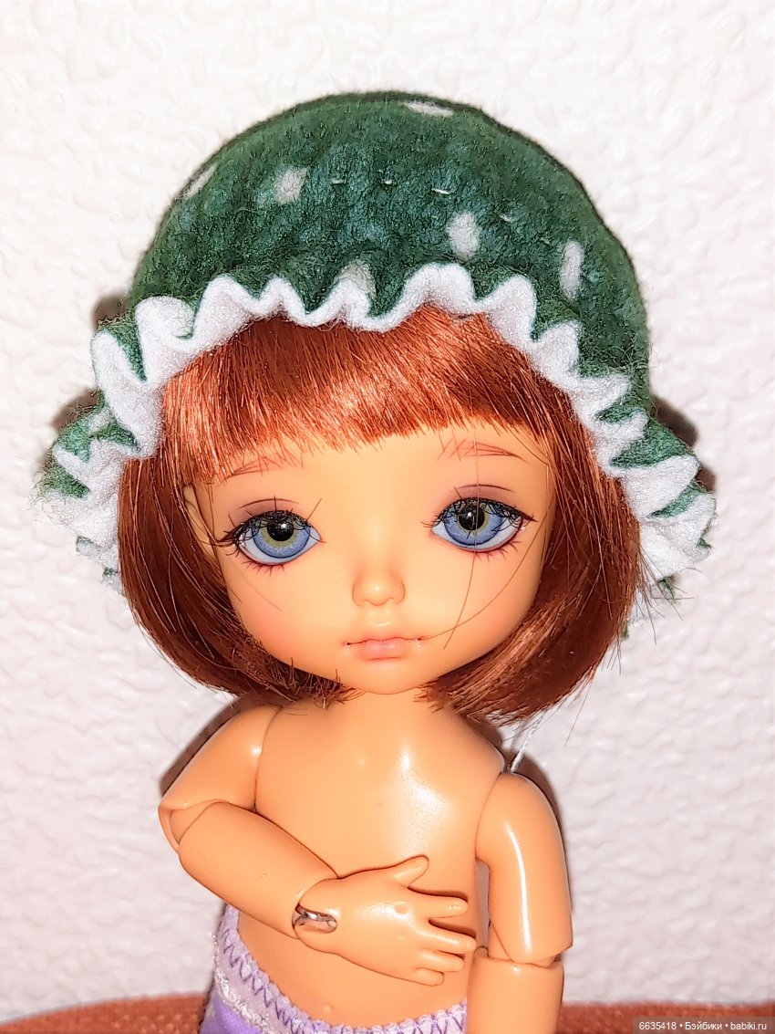 МК «Шляпка из фетра с неотрезными полями для кукол»