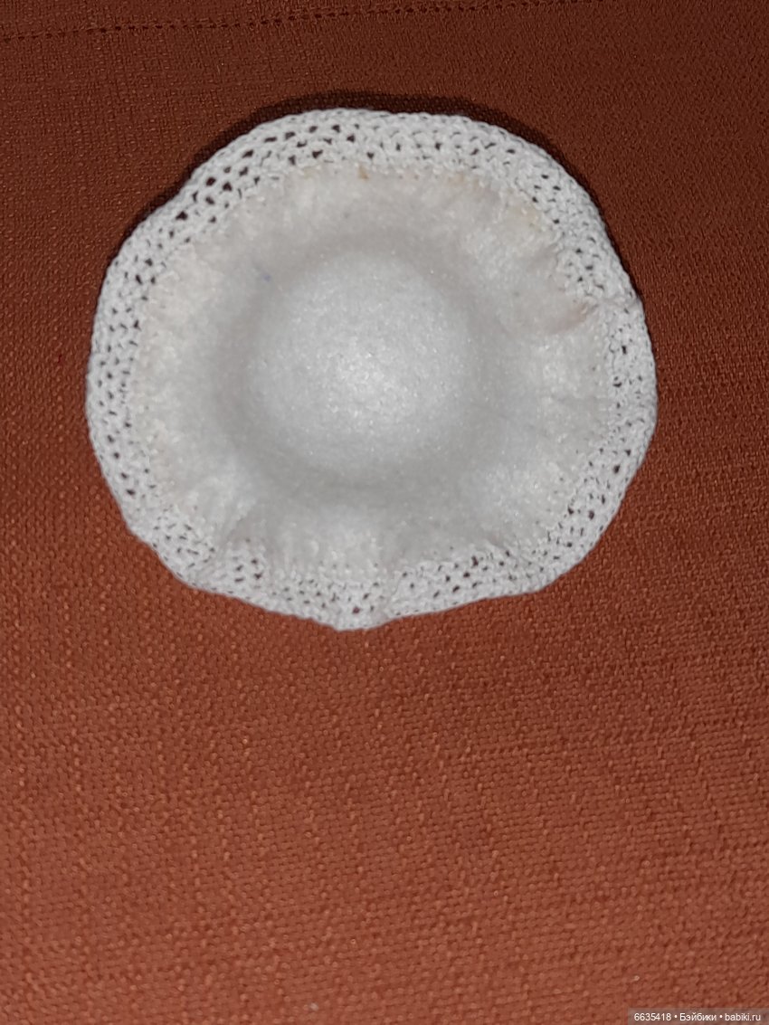 МК «Шляпка из фетра с неотрезными полями для кукол»