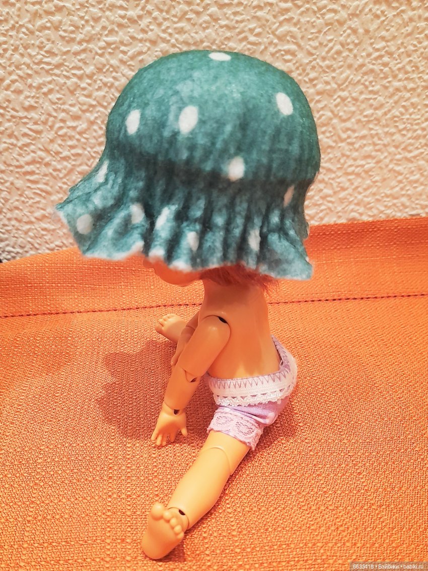 МК «Шляпка из фетра с неотрезными полями для кукол»